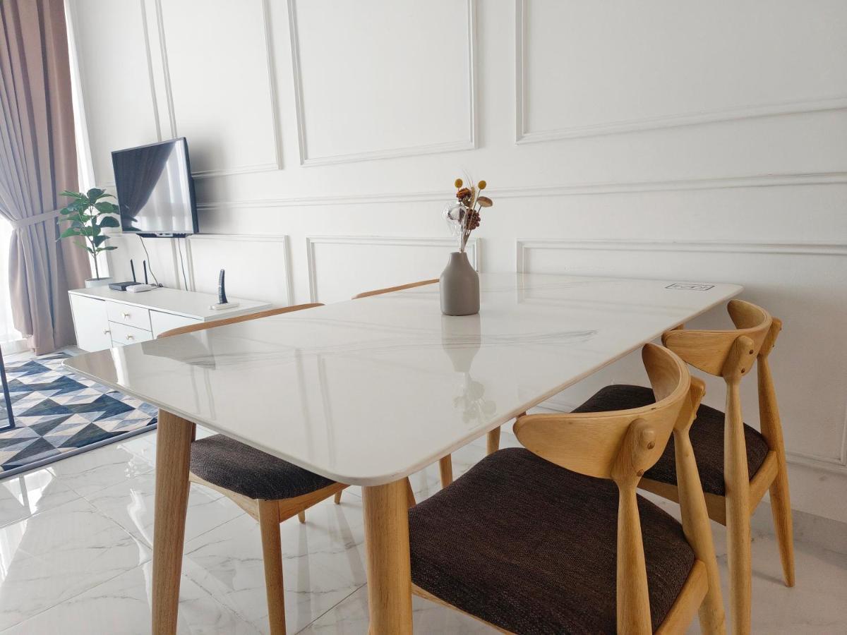 One Bedroom Troika Kota Bharu By Aghome, Modern Design Zewnętrze zdjęcie